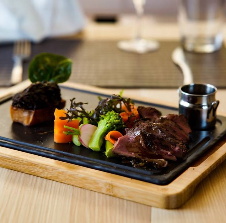 Le Restaurant - La Ferme Aux Buffles - Restaurant Belmont - Restaurant gastronomique Pau